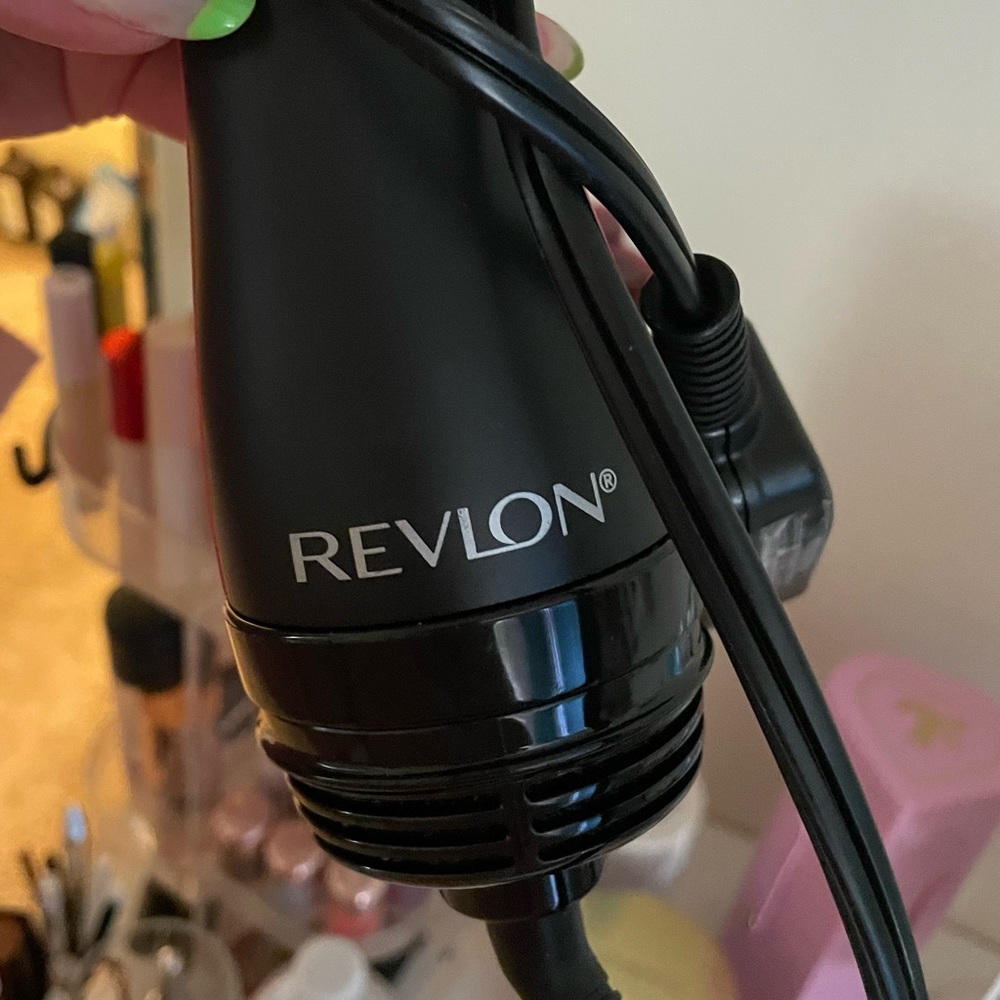 REVLON ROUND BRUSH - Picture 3 of 7